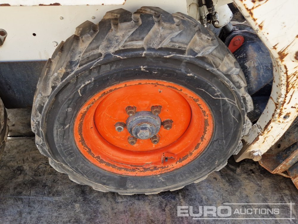 Skid steer loader Bobcat 553: picture 12