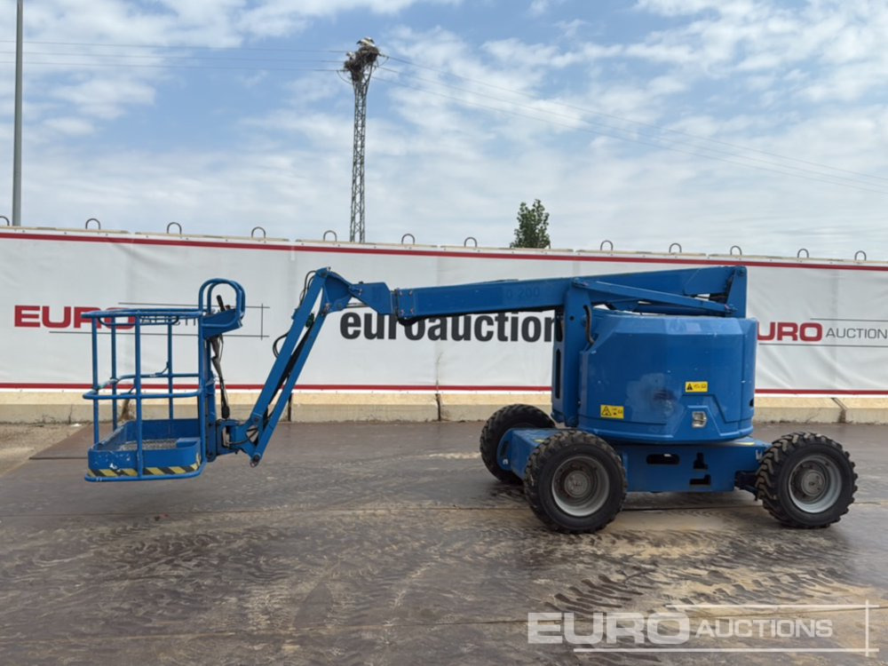 Genie Z34/22 - Aerial platform: picture 2 Genie Z34/22 - Aerial platform: picture 2