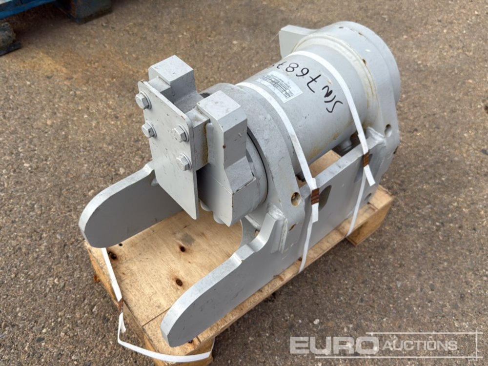Hydraulic Winch - Construction equipment: picture 1 Hydraulic Winch - Construction equipment: picture 1