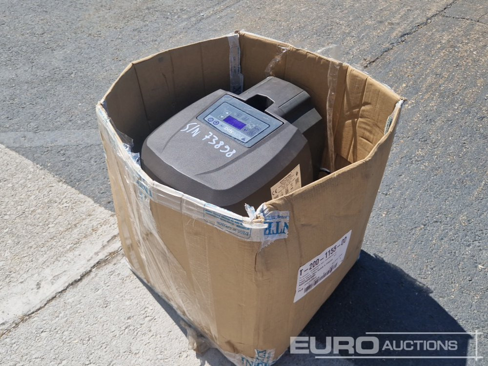 INTEX Inflatable Pool, Cover, PureSpa Cleaning Robot - Construction equipment: picture 4 INTEX Inflatable Pool, Cover, PureSpa Cleaning Robot - Construction equipment: picture 4