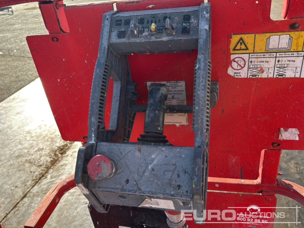 Scissor lift JLG 2630ES: picture 17