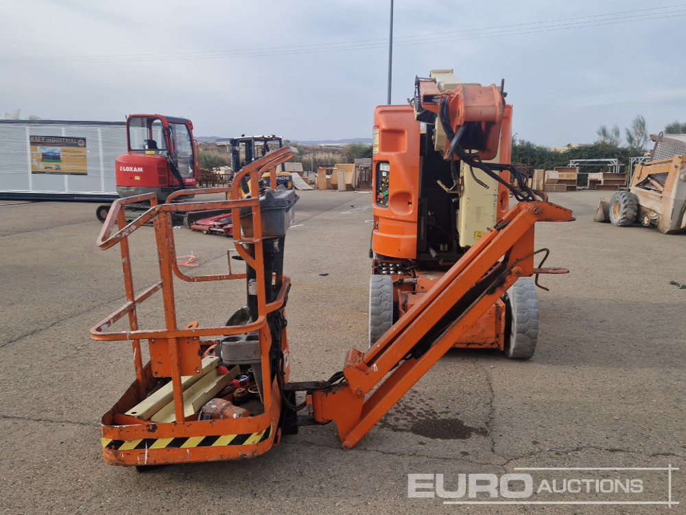 JLG E300AJP - Articulated boom: picture 4 JLG E300AJP - Articulated boom: picture 4
