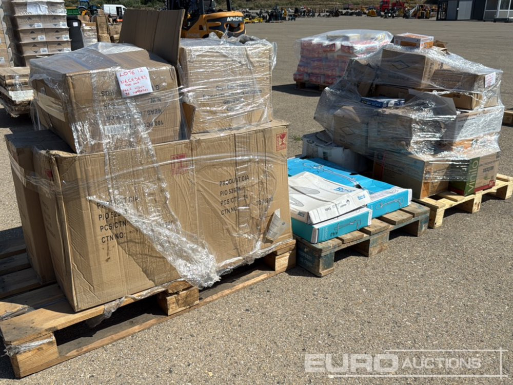 Tool/ Equipment Pallet of Outdoor Chair and Table Set, Garden Umbrellas, Bed Bases (8 of), Fans (2 of).: picture 7