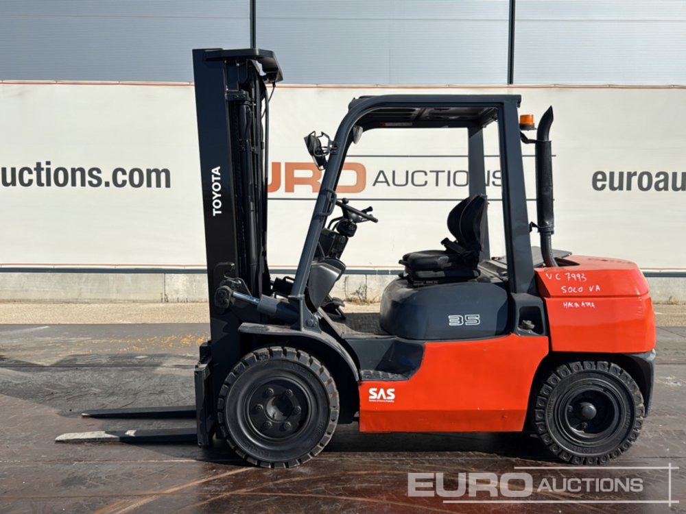 Toyota 42-7FD35 - Forklift: picture 2 Toyota 42-7FD35 - Forklift: picture 2
