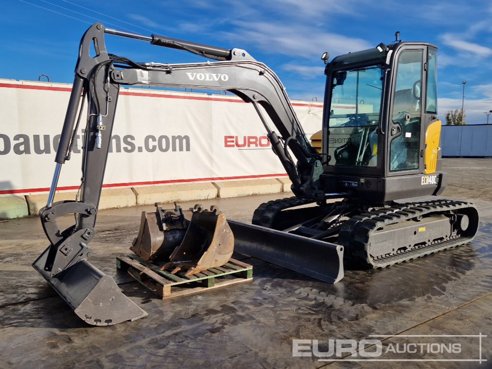 Volvo ECR48C - Mini excavator: picture 1 Volvo ECR48C - Mini excavator: picture 1