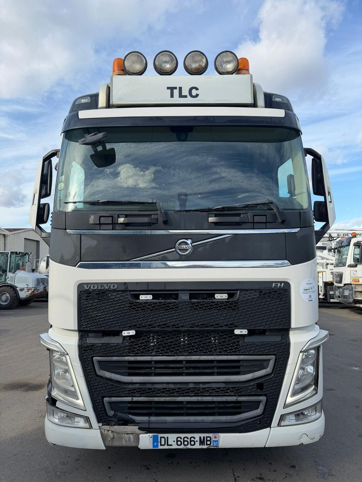 Ensemble tracteur + semi benne arrière DL-666-MB - Tractor unit, Tipper semi-trailer: picture 1 Ensemble tracteur + semi benne arrière DL-666-MB - Tractor unit, Tipper semi-trailer: picture 1