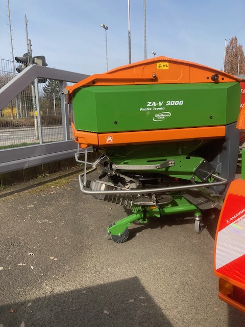 Amazone ZA-V 2000 Super Tronic - Sprayer: picture 3 Amazone ZA-V 2000 Super Tronic - Sprayer: picture 3