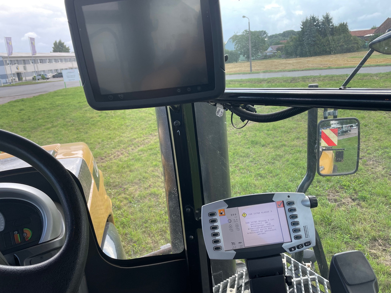 Challenger MT 875 E - Farm tractor: picture 3 Challenger MT 875 E - Farm tractor: picture 3