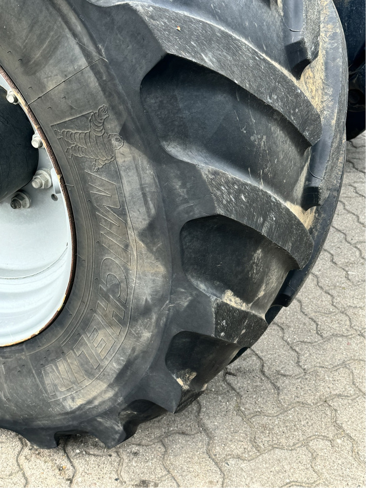 Deutz-Fahr Agrotron 7250 TTV - Farm tractor: picture 4 Deutz-Fahr Agrotron 7250 TTV - Farm tractor: picture 4