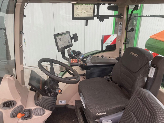 Fendt 724 Vario Gen6 Profi Setting1 - Farm tractor: picture 5 Fendt 724 Vario Gen6 Profi Setting1 - Farm tractor: picture 5