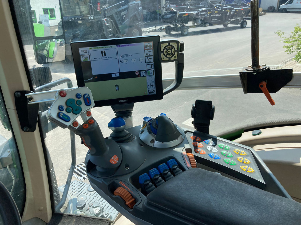 Fendt 826 Vario S4 Profi - Farm tractor: picture 4 Fendt 826 Vario S4 Profi - Farm tractor: picture 4