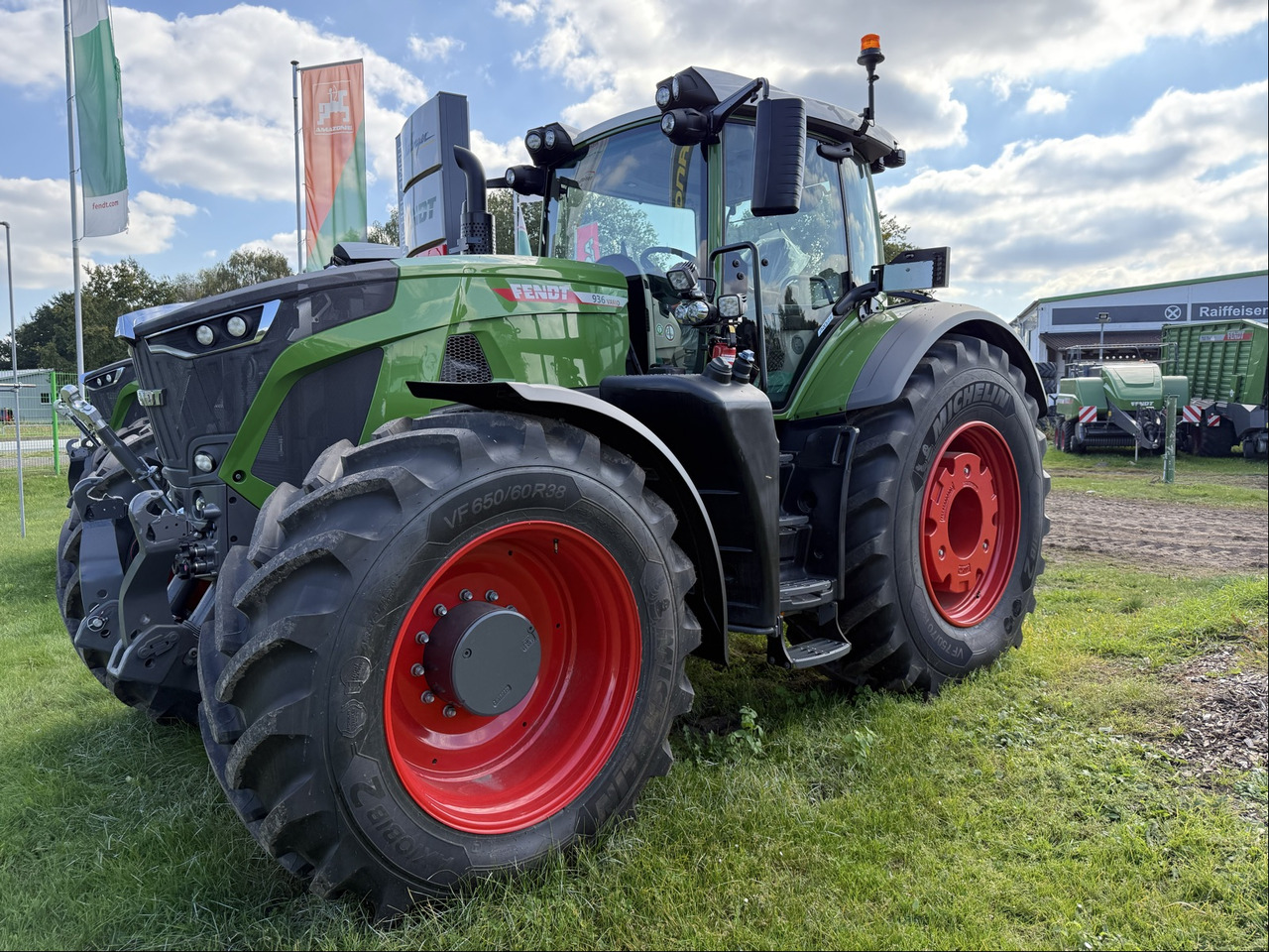 Fendt 936 Vario Gen7 ProfiiPlus NEU - Farm tractor: picture 1 Fendt 936 Vario Gen7 ProfiiPlus NEU - Farm tractor: picture 1