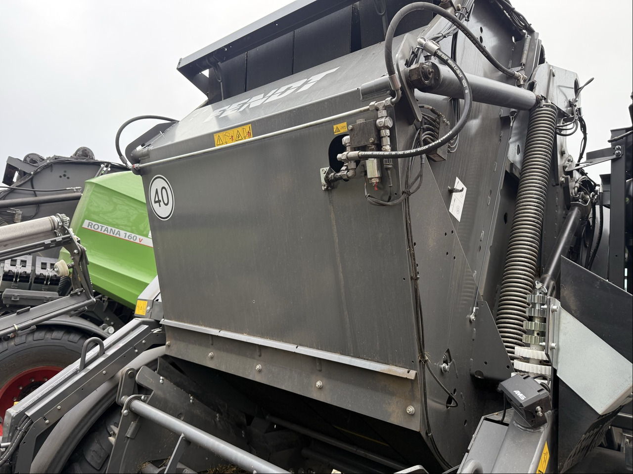 Fendt Rotana 160V Combi - Hay and forage equipment: picture 3 Fendt Rotana 160V Combi - Hay and forage equipment: picture 3