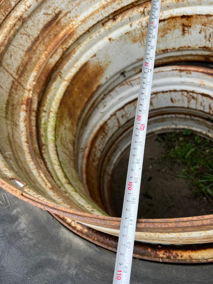 Kleber Zwillinge 20.8 R38 - Wheels and tires: picture 2 Kleber Zwillinge 20.8 R38 - Wheels and tires: picture 2