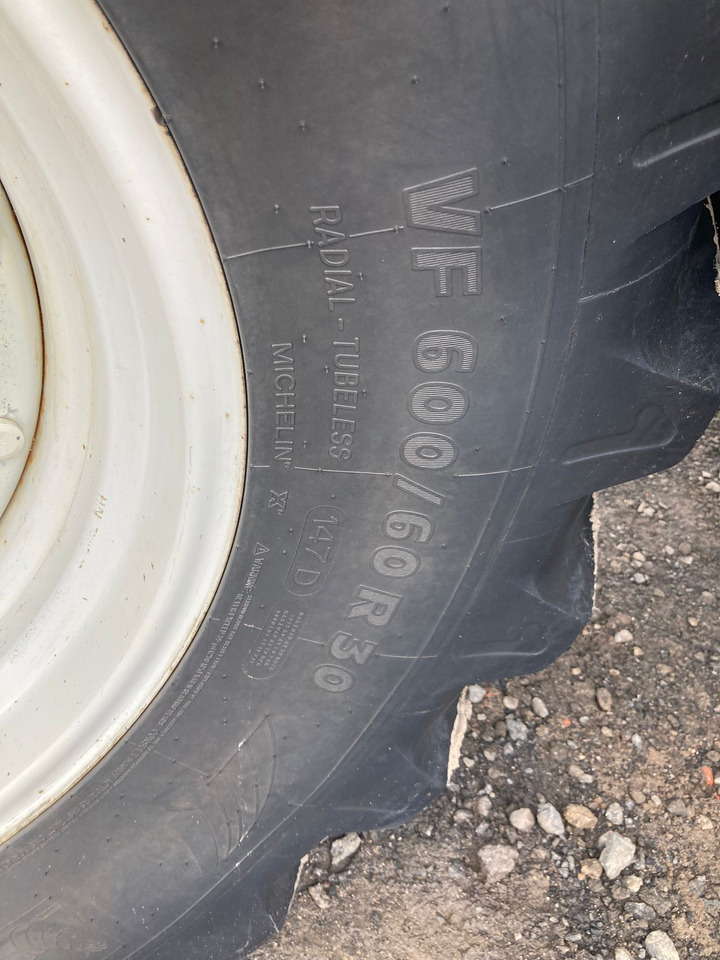 Leasing of New Holland T7.200 Autocommand New Holland T7.200 Autocommand: picture 7 Leasing of New Holland T7.200 Autocommand New Holland T7.200 Autocommand: picture 7