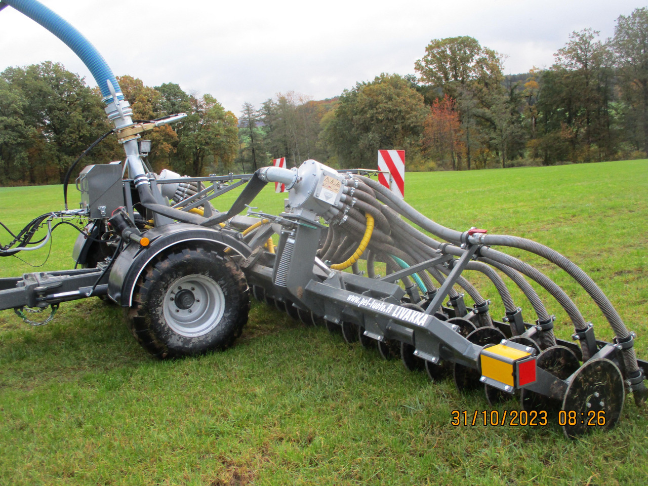 Sprayer Pel-Tuote Gülle Schlitzgerät 8m: picture 10