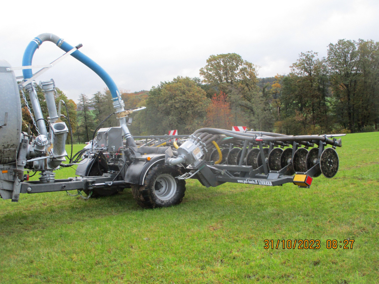 Sprayer Pel-Tuote Gülle Schlitzgerät 8m: picture 9