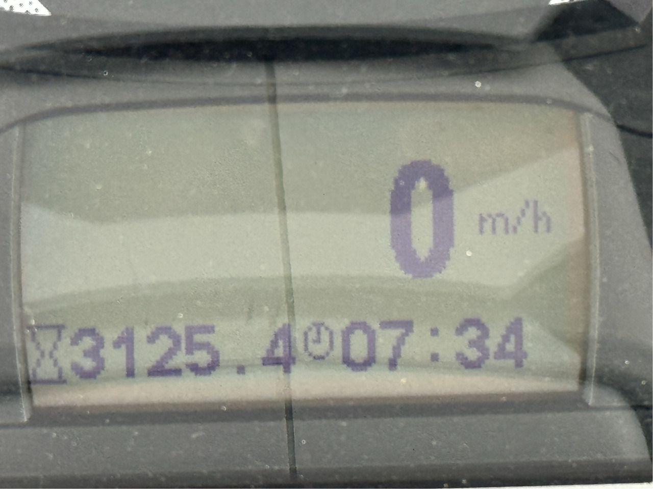 Valtra T234D SmartTouch MR19 - Farm tractor: picture 2 Valtra T234D SmartTouch MR19 - Farm tractor: picture 2