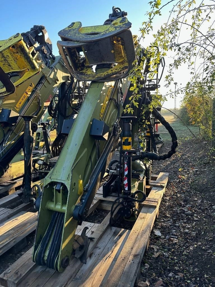 Loglift F150 Z80 - Loader crane: picture 5 Loglift F150 Z80 - Loader crane: picture 5