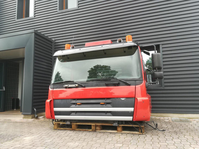 DAF CF EURO 3 - Cab and interior for Truck: picture 2 DAF CF EURO 3 - Cab and interior for Truck: picture 2