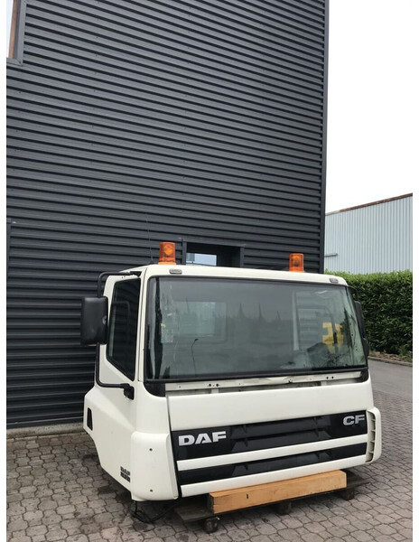 DAF CF Euro 3, Euro 4 - Cab and interior for Truck: picture 4 DAF CF Euro 3, Euro 4 - Cab and interior for Truck: picture 4