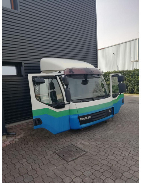 DAF LF45 LF55 Euro 5 - Cab and interior for Truck: picture 4 DAF LF45 LF55 Euro 5 - Cab and interior for Truck: picture 4