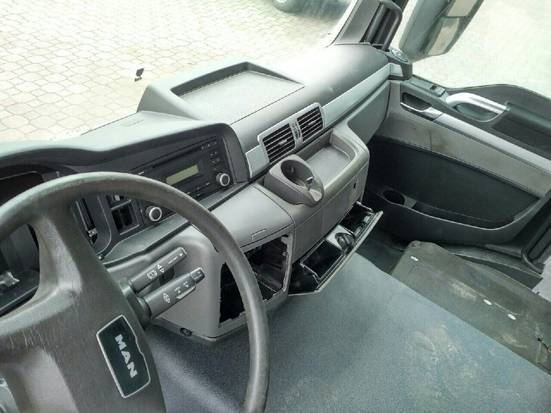 MAN TGS EURO 5 - Cab and interior for Truck: picture 4 MAN TGS EURO 5 - Cab and interior for Truck: picture 4