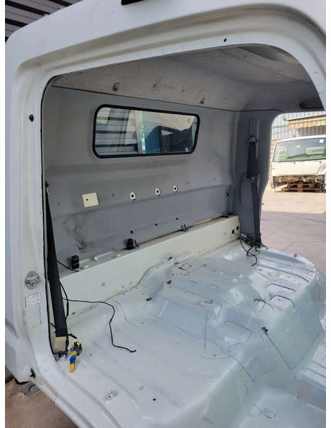 Cab and interior for Truck Mitsubishi Fuso "C": picture 14