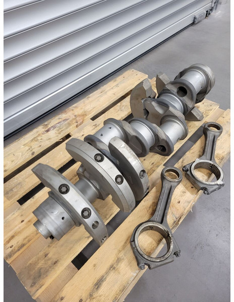 Scania DC16 - V8 - Crankshaft for Truck: picture 5 Scania DC16 - V8 - Crankshaft for Truck: picture 5