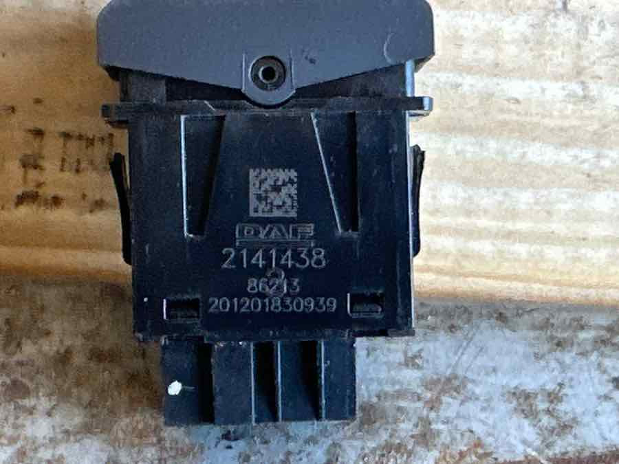 DAF SWITCH 2141438 - Electrical system for Truck: picture 2 DAF SWITCH 2141438 - Electrical system for Truck: picture 2