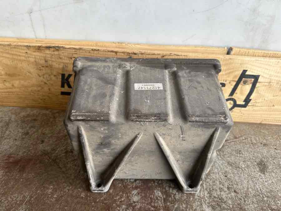 IVECO ADBLUE MODULE SUPPLY 41271147 - Fuel system for Truck: picture 2 IVECO ADBLUE MODULE SUPPLY 41271147 - Fuel system for Truck: picture 2