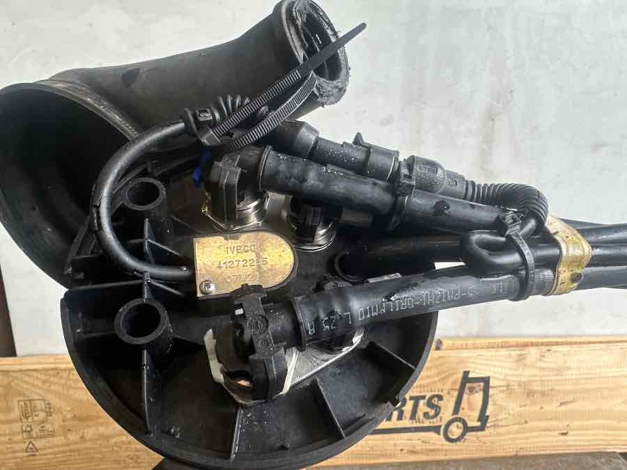 IVECO AMATUR ADBLUE 41272285 - Fuel system for Truck: picture 2 IVECO AMATUR ADBLUE 41272285 - Fuel system for Truck: picture 2