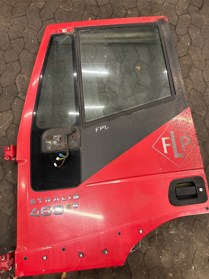 IVECO STRALIS DOOR LEFT 504232504 - Cab and interior for Truck: picture 1 IVECO STRALIS DOOR LEFT 504232504 - Cab and interior for Truck: picture 1
