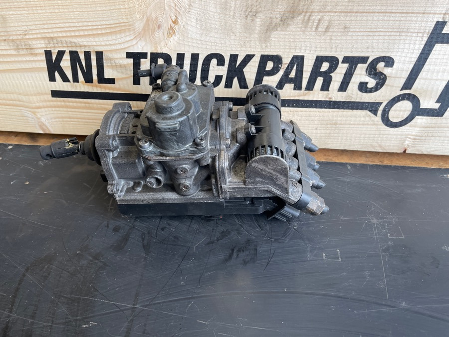 IVECO STRALIS FOOT BRAKE VALVE 4800200140 - Brake valve for Truck: picture 2 IVECO STRALIS FOOT BRAKE VALVE 4800200140 - Brake valve for Truck: picture 2