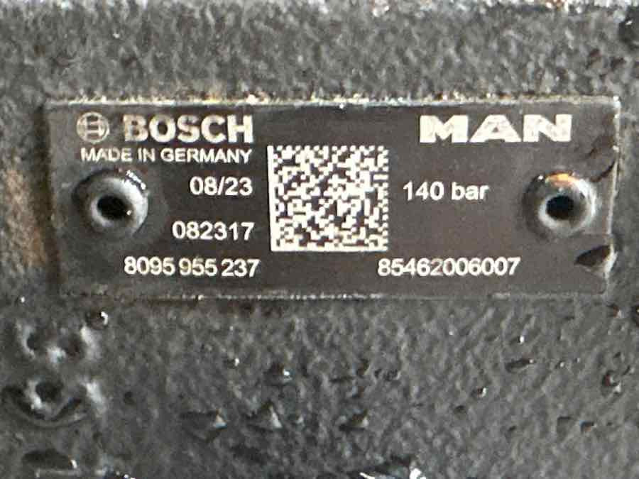 MAN STEERING GEAR 85.46200-6007 - Steering for Truck: picture 3 MAN STEERING GEAR 85.46200-6007 - Steering for Truck: picture 3