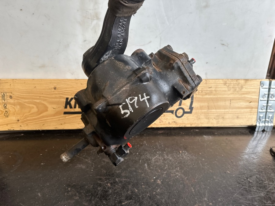 MAN STEERING GEAR 85.46200-6033 - Steering for Truck: picture 2 MAN STEERING GEAR 85.46200-6033 - Steering for Truck: picture 2