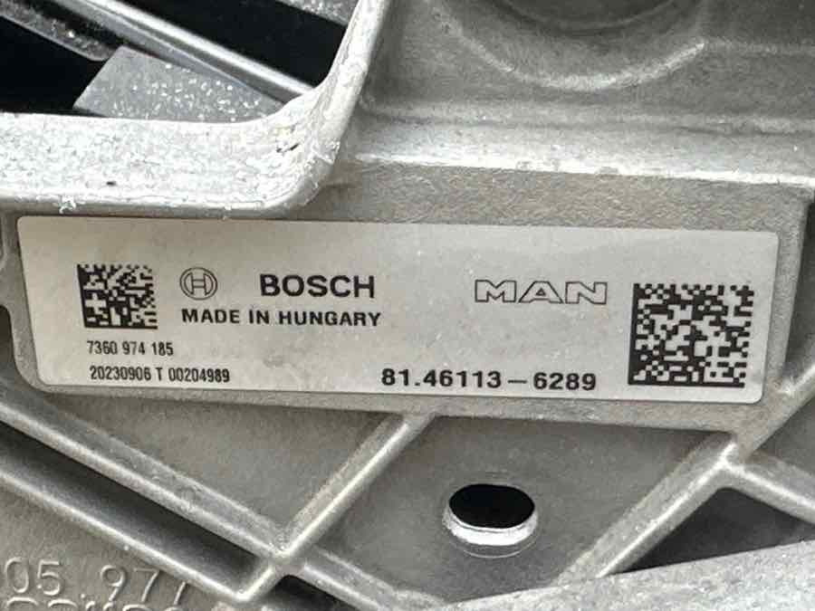 MAN STEERRING COLUM 81.46113-6289 - Steering for Truck: picture 3 MAN STEERRING COLUM 81.46113-6289 - Steering for Truck: picture 3