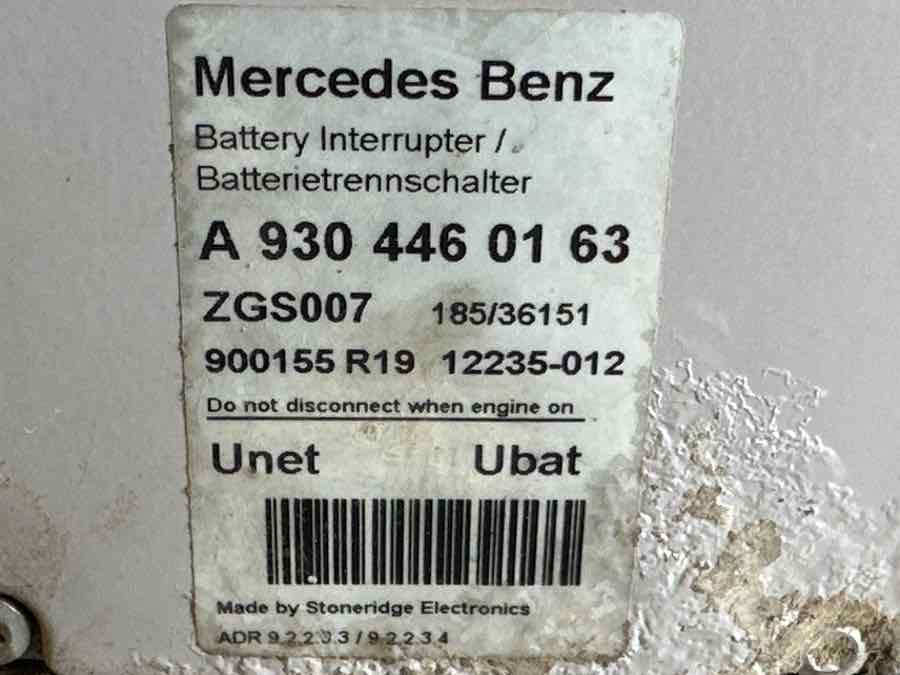 MERCEDES ECU A9304460163 - Electrical system for Truck: picture 3 MERCEDES ECU A9304460163 - Electrical system for Truck: picture 3