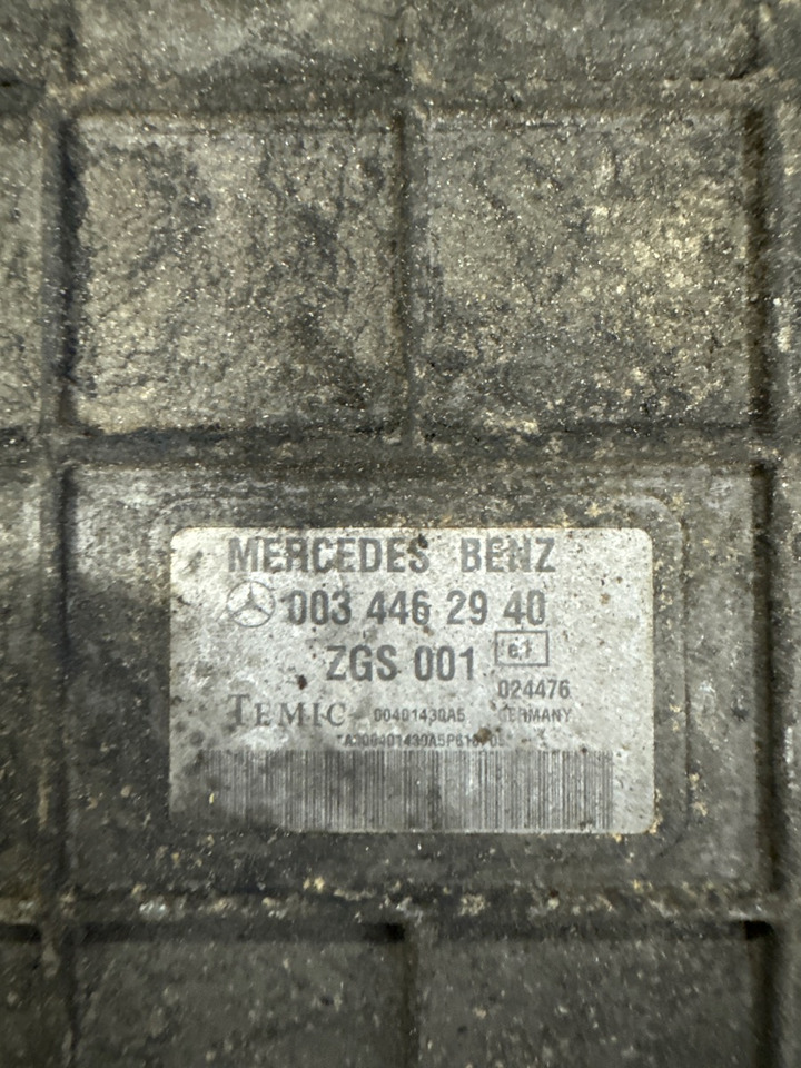 MERCEDES ENGINE ECU A0034462940 - Electrical system for Truck: picture 3 MERCEDES ENGINE ECU A0034462940 - Electrical system for Truck: picture 3