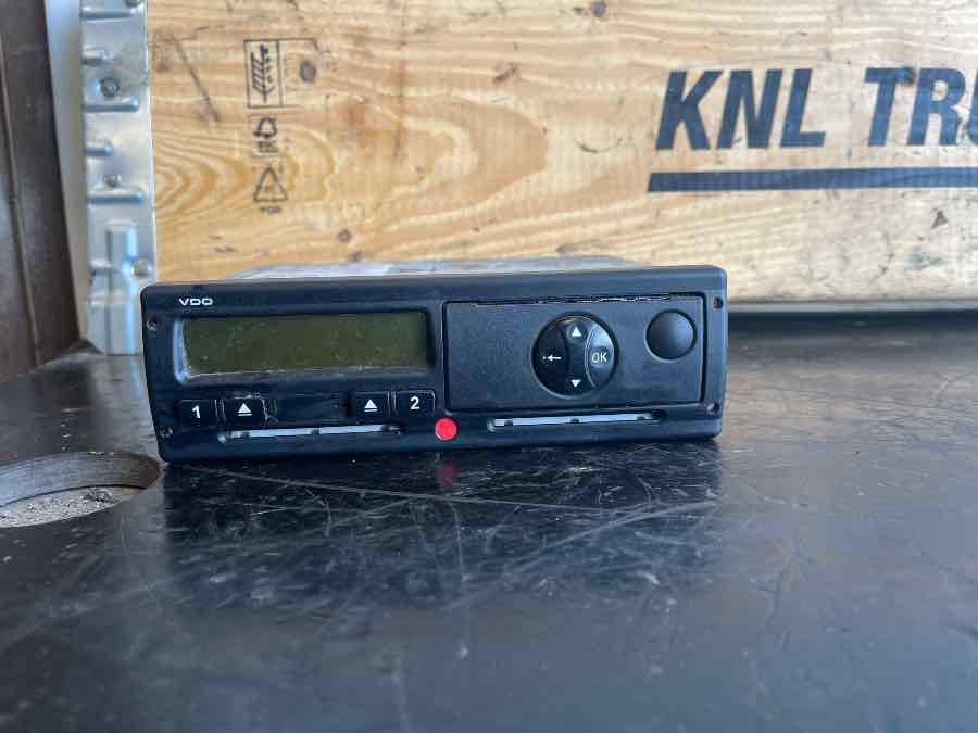 MERCEDES TACHO A0024464033 /001 - Electrical system for Truck: picture 1 MERCEDES TACHO A0024464033 /001 - Electrical system for Truck: picture 1