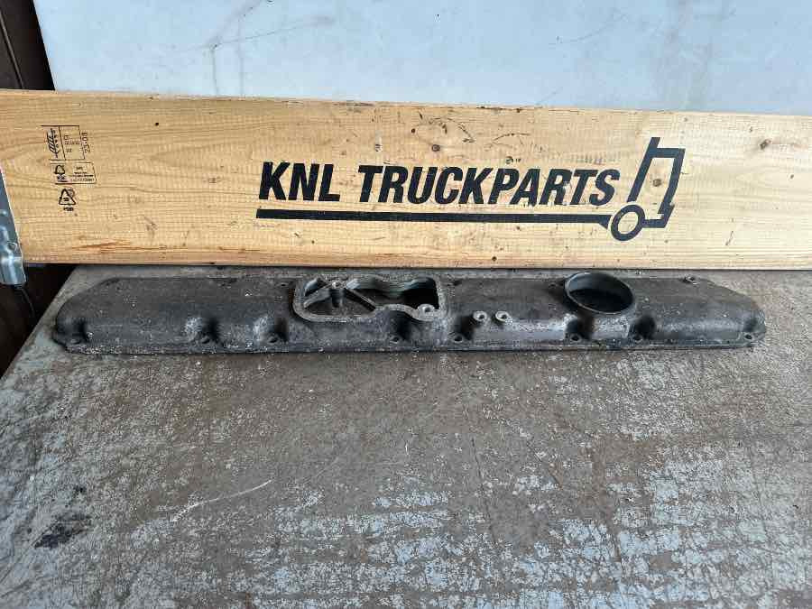 SCANIA ENGINE COVER 2070060 - Engine and parts for Truck: picture 1 SCANIA ENGINE COVER 2070060 - Engine and parts for Truck: picture 1