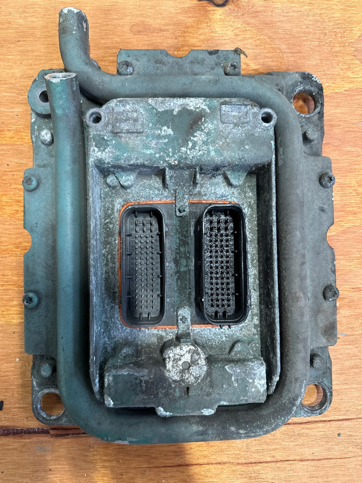 VOLVO ECU 20977019 PO5 - ECU for Truck: picture 2 VOLVO ECU 20977019 PO5 - ECU for Truck: picture 2