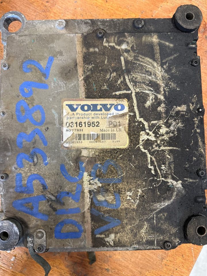 VOLVO ECU 3161952 P01 - ECU for Truck: picture 1 VOLVO ECU 3161952 P01 - ECU for Truck: picture 1