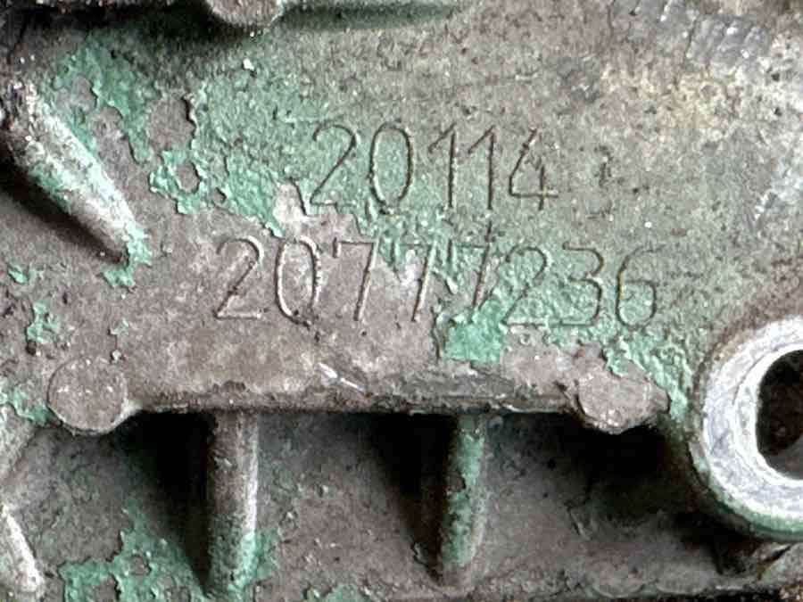 VOLVO ENGINE COVER 20777236 - Engine and parts for Truck: picture 3 VOLVO ENGINE COVER 20777236 - Engine and parts for Truck: picture 3