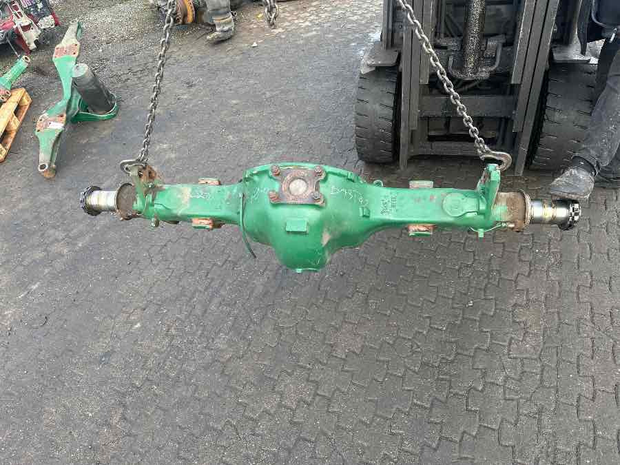 VOLVO REAR AXLE 22324048 - Axle and parts for Truck: picture 1 VOLVO REAR AXLE 22324048 - Axle and parts for Truck: picture 1