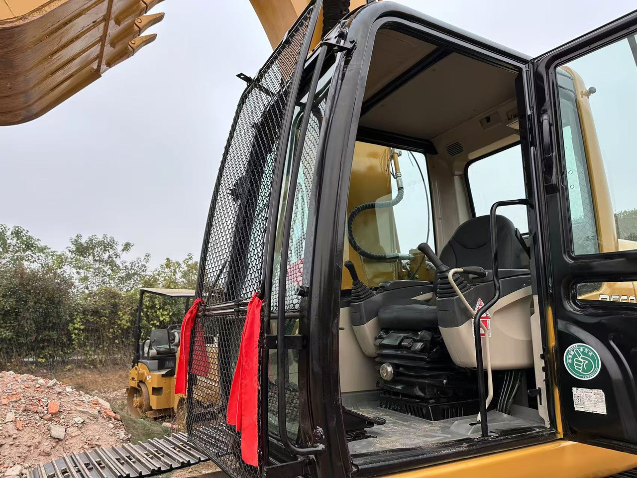 Crawler excavator CATERPILLAR 320C: picture 9 Crawler excavator CATERPILLAR 320C: picture 9