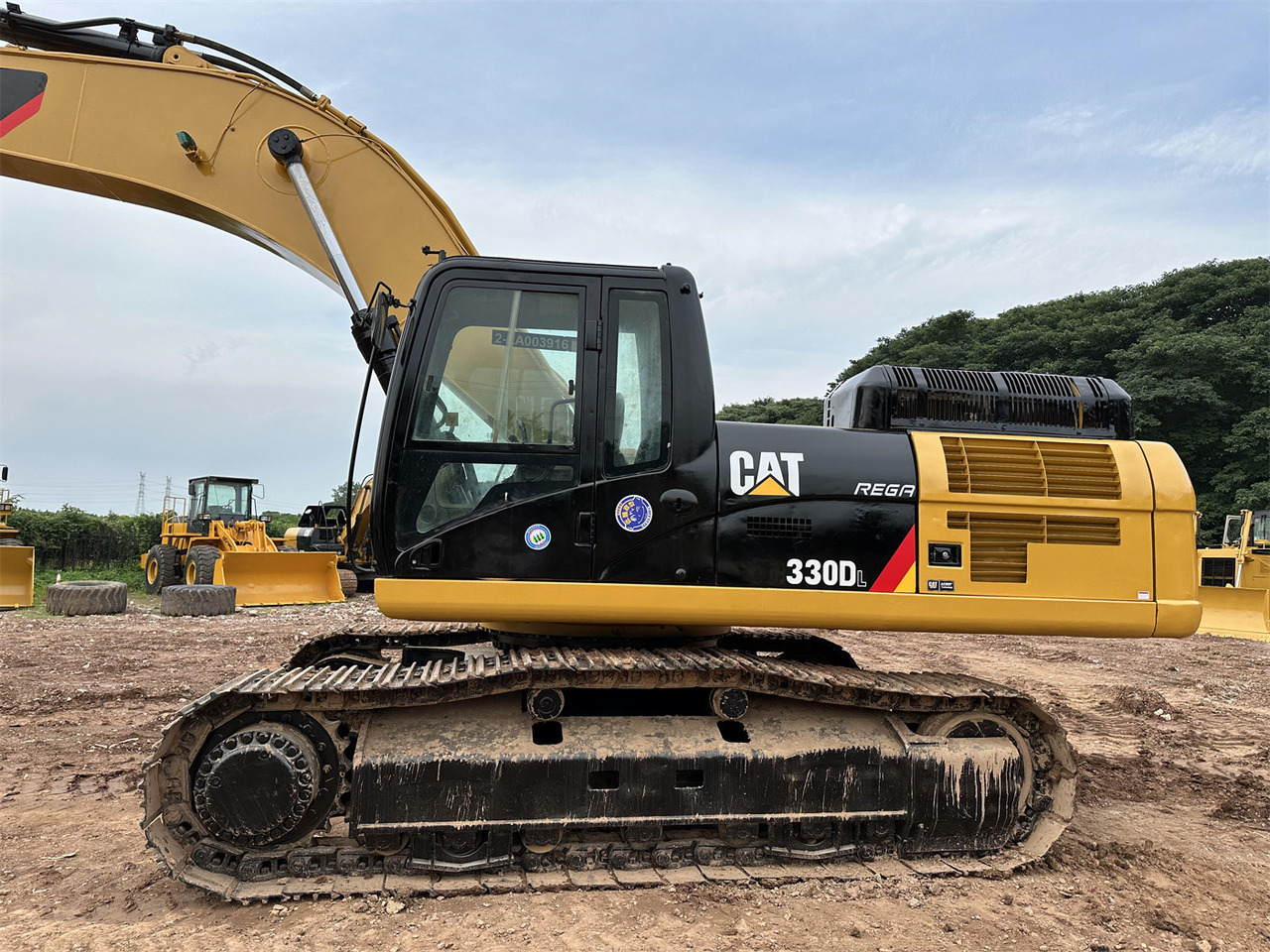 CATERPILLAR 330DL - Crawler excavator: picture 5 CATERPILLAR 330DL - Crawler excavator: picture 5