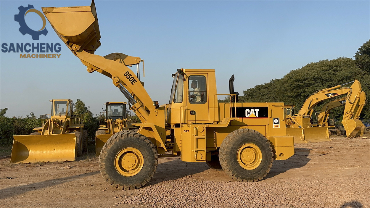 CATERPILLAR 950E - Wheel loader: picture 3 CATERPILLAR 950E - Wheel loader: picture 3