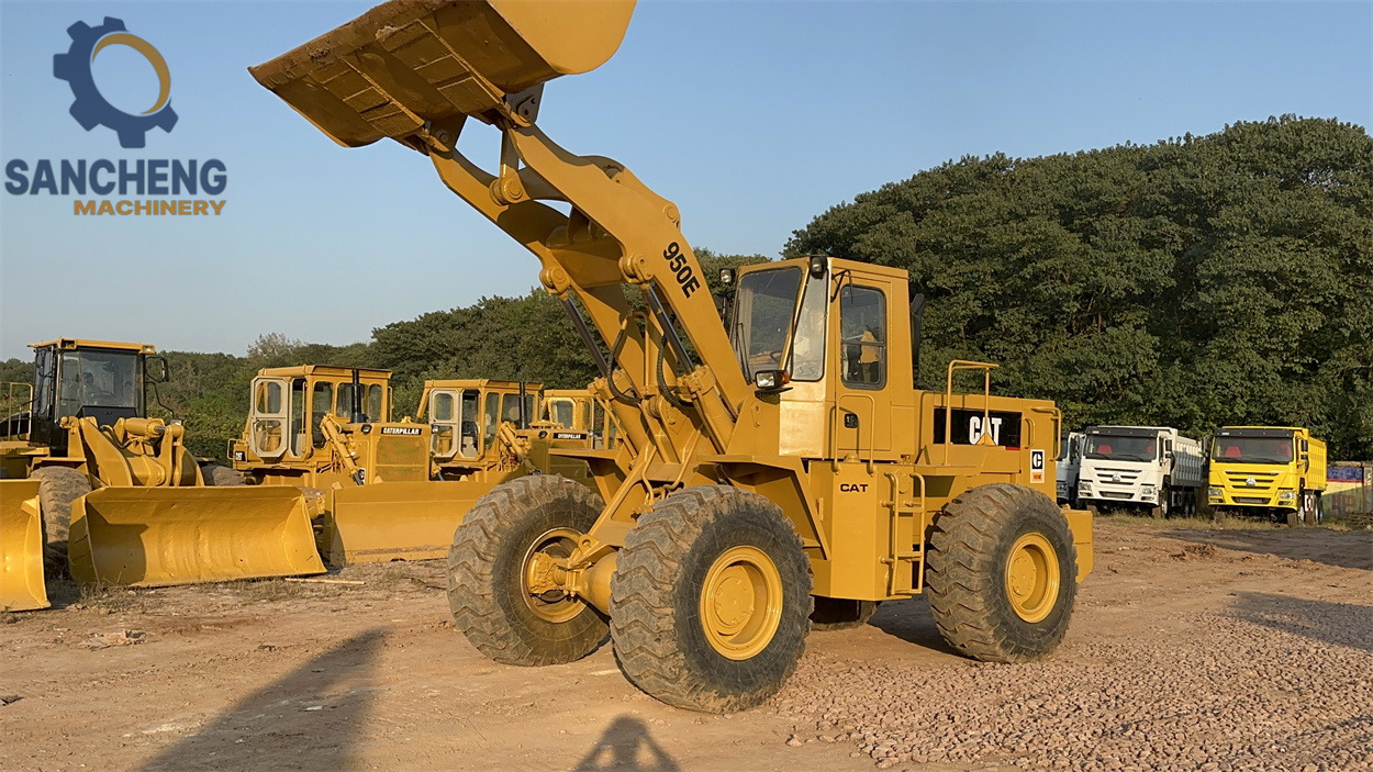 CATERPILLAR 950E - Wheel loader: picture 1 CATERPILLAR 950E - Wheel loader: picture 1