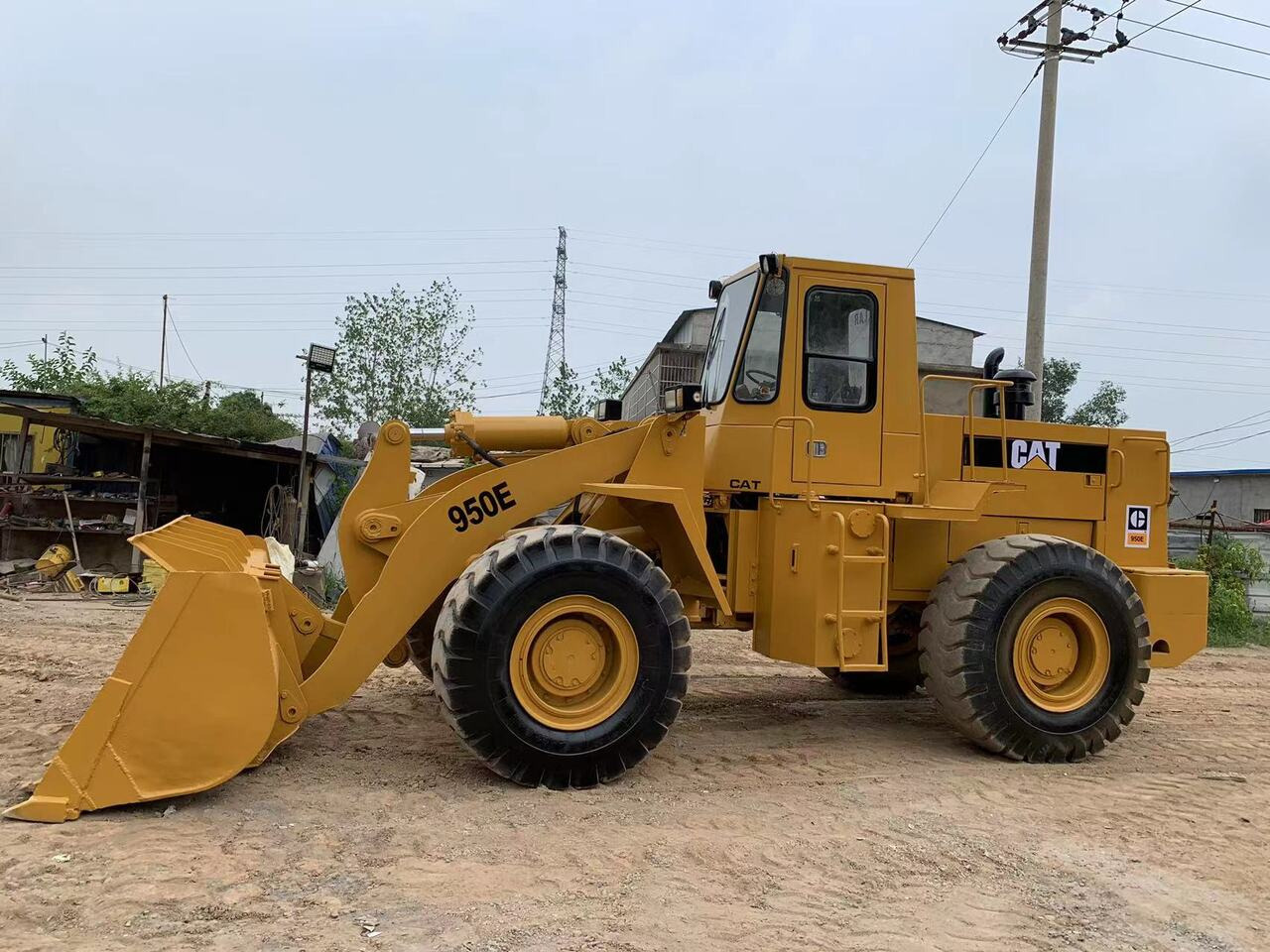 CATERPILLAR 950E - Wheel loader: picture 3 CATERPILLAR 950E - Wheel loader: picture 3